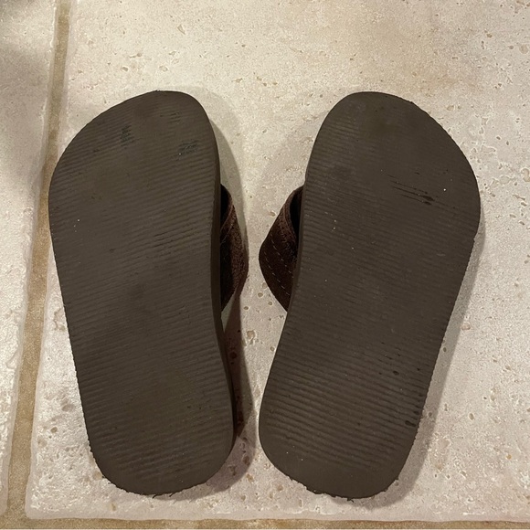 **2 for $20**Old Navy brown suede flip flops, kids size 12 1/2 - Picture 5 of 5